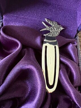 ARI D. NORMAN 925 English Hallmarked STERLING SILVER Marcasite Swallow Bookmark.
